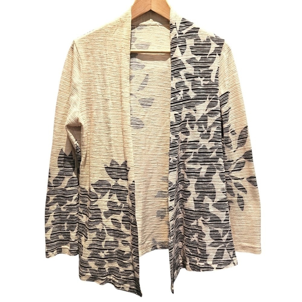 Cleo Beige Navy Floral Leaves Print Lightweight‎ Open Front Slub Knit Cardigan